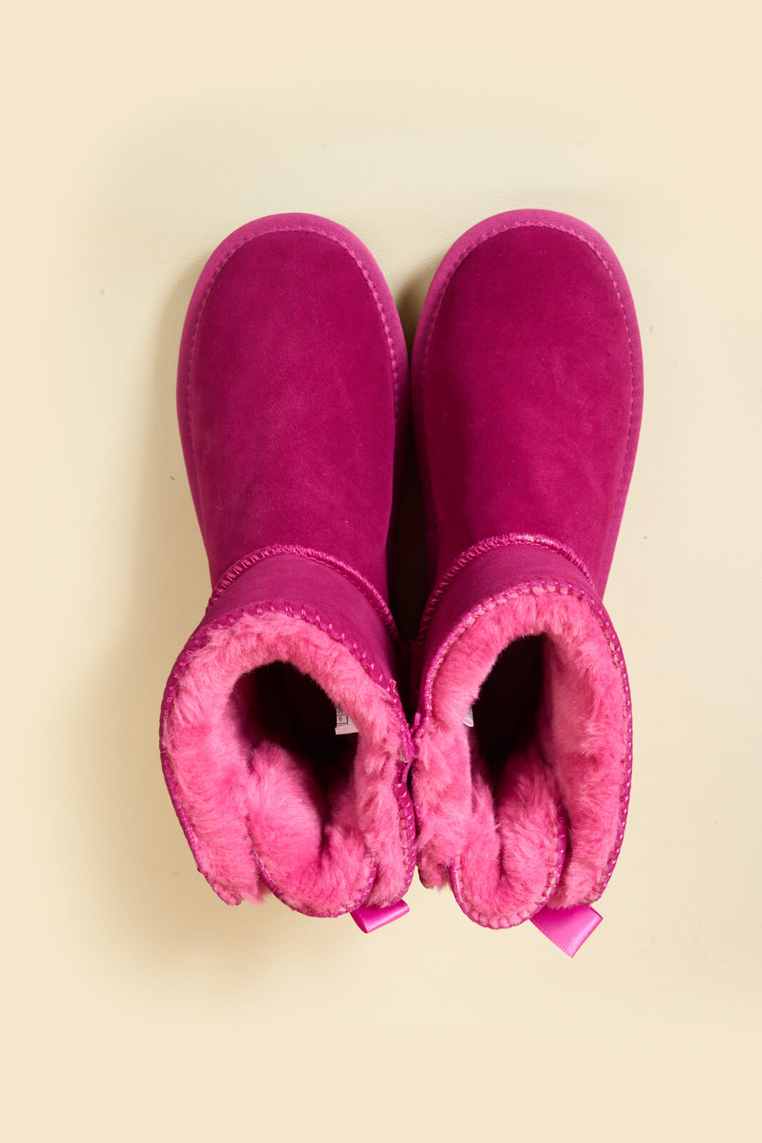 UGG Bailey Bow UGG Mini Boots - Fuchsia