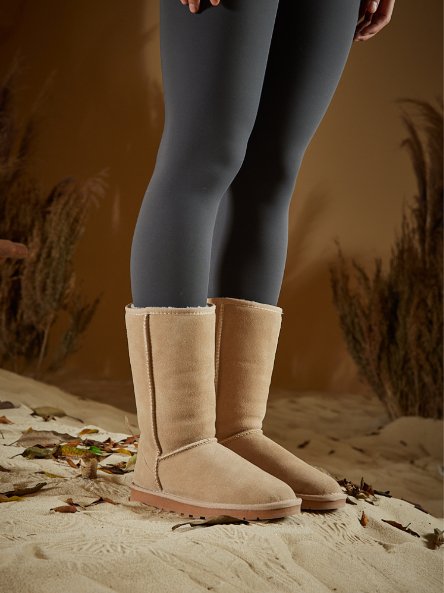 UGG Classic Suede Mid-Length boots - Sand