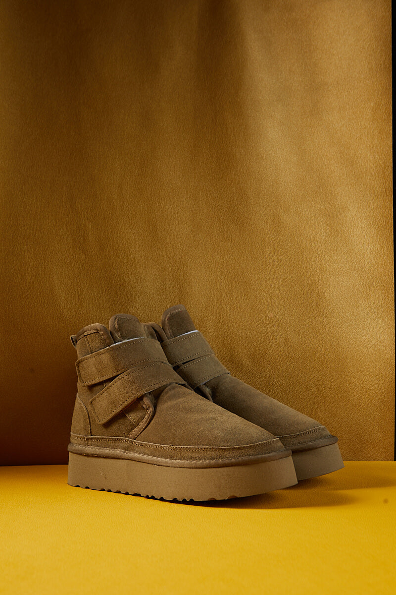 UGG Arlene Suede Platform Boots - Olive